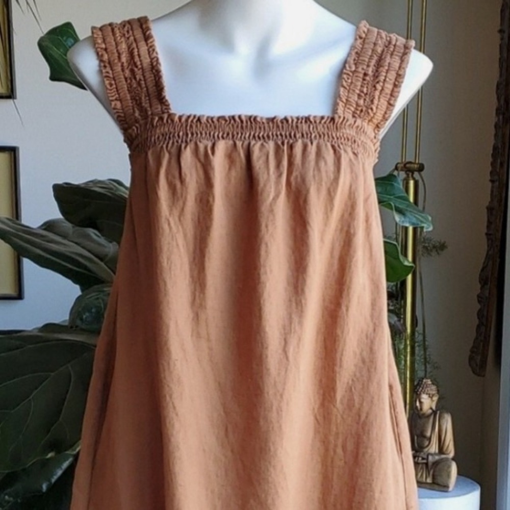 Everlane Smocked Linen Mini Dress in XS, brown